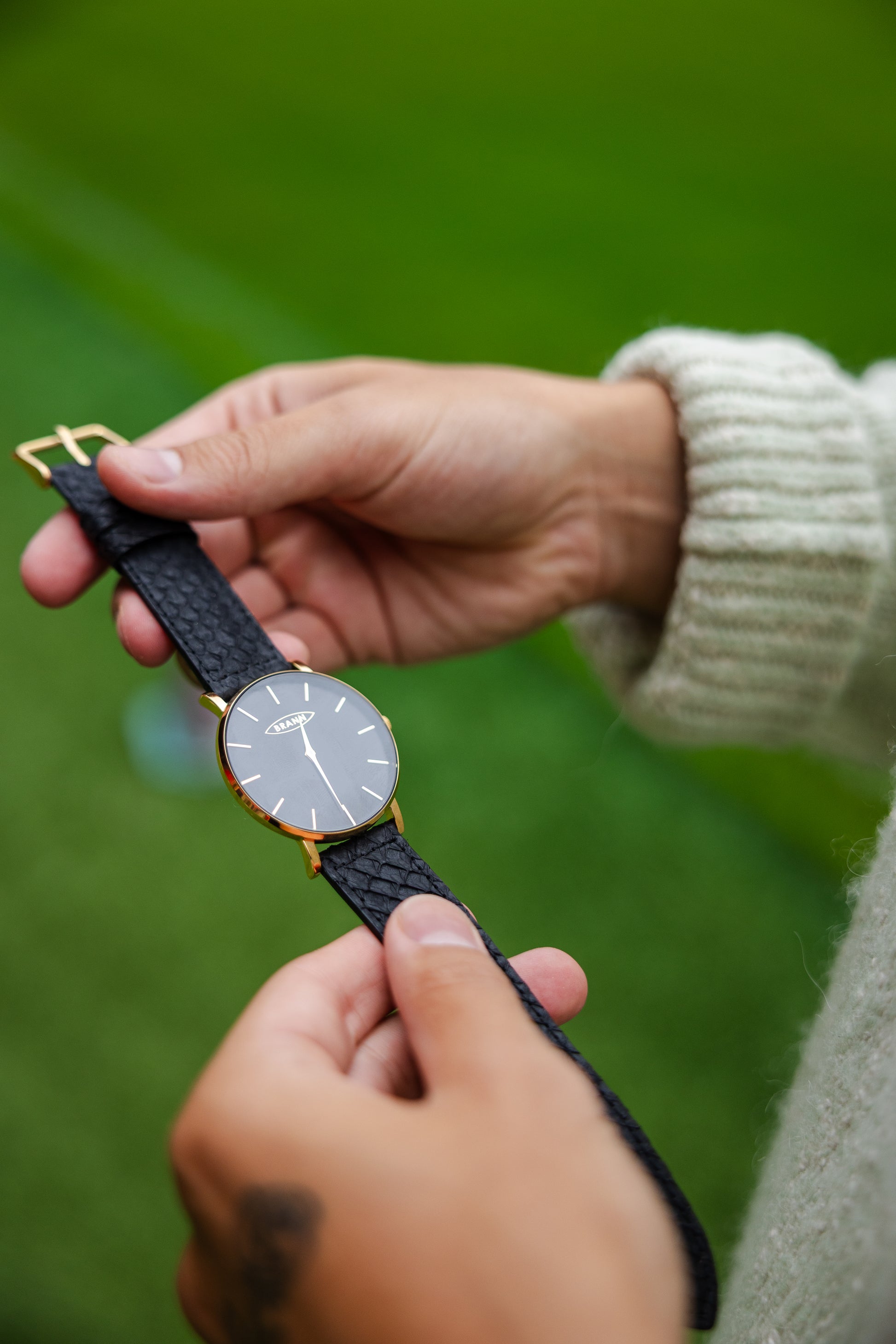 Brann klokken - Unisex 36 MM