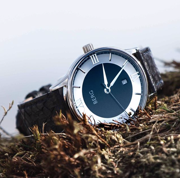 Holmenkollen 39 MM Blå og Sølv Automatisk